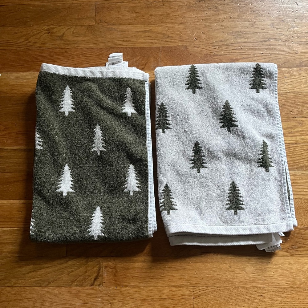 Set of Two Pottery Barn Hand Towels with Pine Trees